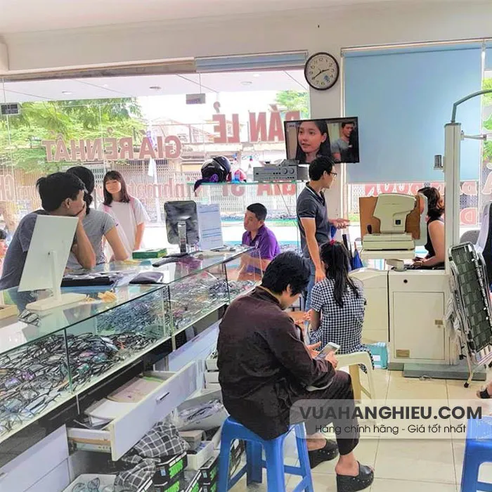 Top 10 cửa hàng kính mắt gần đây uy tín, chất lượng