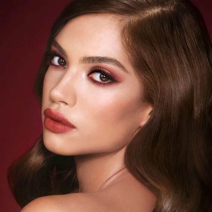 Top 7 màu son cho da ngăm nổi bật, siêu sáng da nàng nên thử  - 3