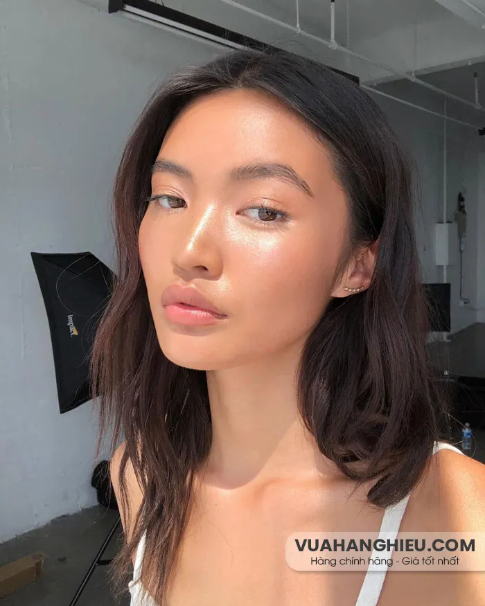 Top 10 trends trang điểm trendy sẽ bùng nổ trong năm 2025 - 3