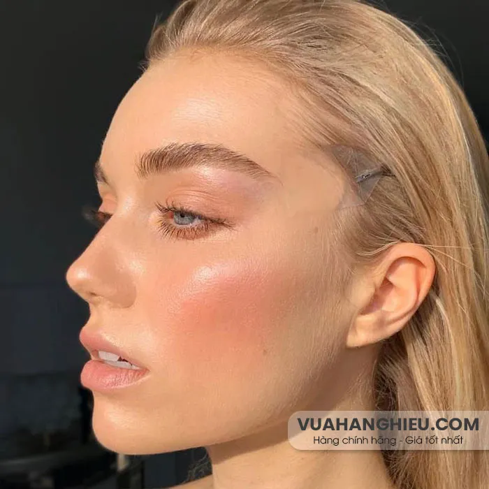 Top 10 trends trang điểm trendy sẽ bùng nổ trong năm 2025 - 4