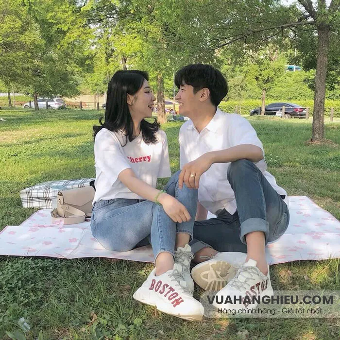 15 ý tưởng chọn đồ đôi cực chất cho couple ngày Valentine