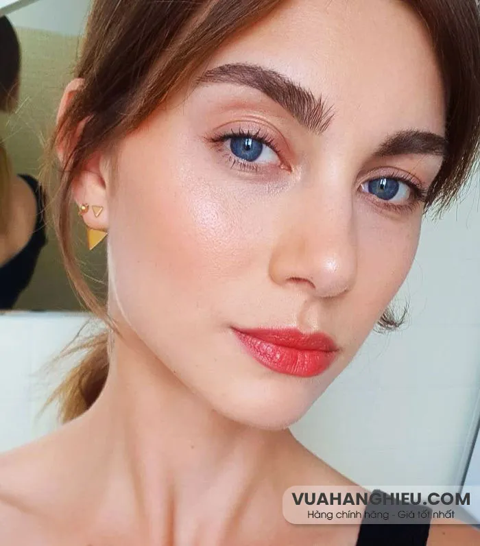 7 bước trang điểm kiểu Pháp tự nhiên và lôi cuốn cho các quý cô