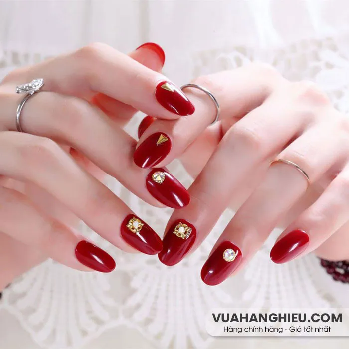 Top 16 màu nails tôn da giúp làm sáng da tay tức thì