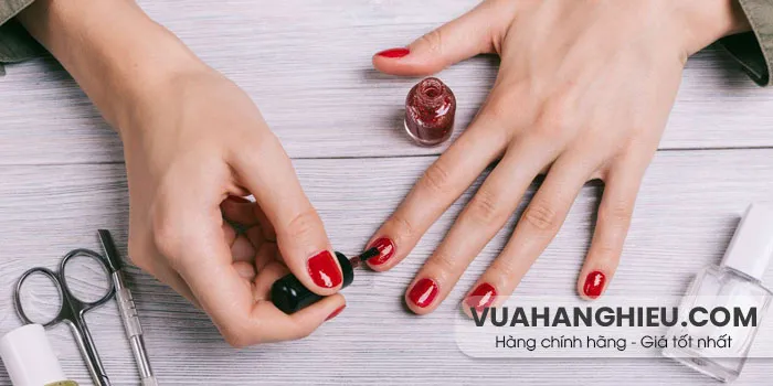 Top 16 màu nails tôn da giúp làm sáng da tay tức thì