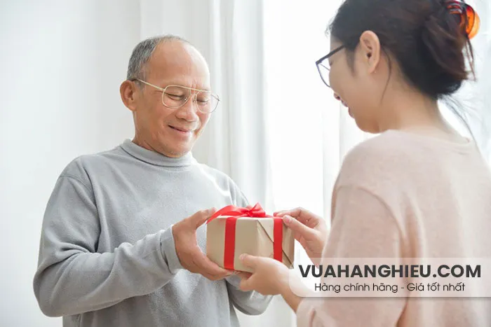 Top 70+ món quà tặng sinh nhật cho bạn trai ấn tượng và bất ngờ