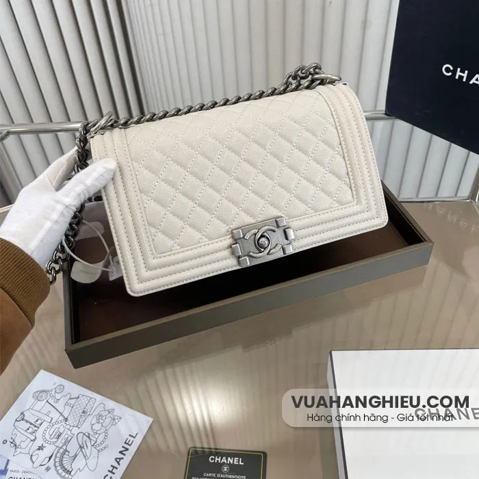 Top 21+ món quà tặng 8/3 cho vợ vừa thiết thực vừa ý nghĩa