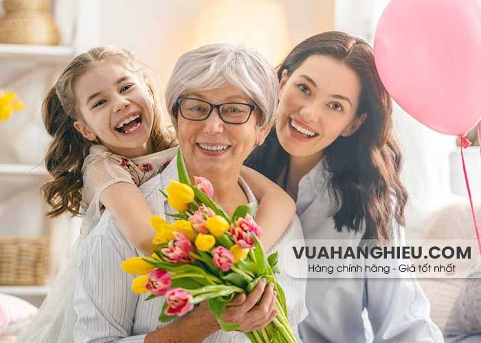 8/3 ngày gì? Nguồn gốc, ý nghĩa và gợi ý quà tặng 8/3 - 5