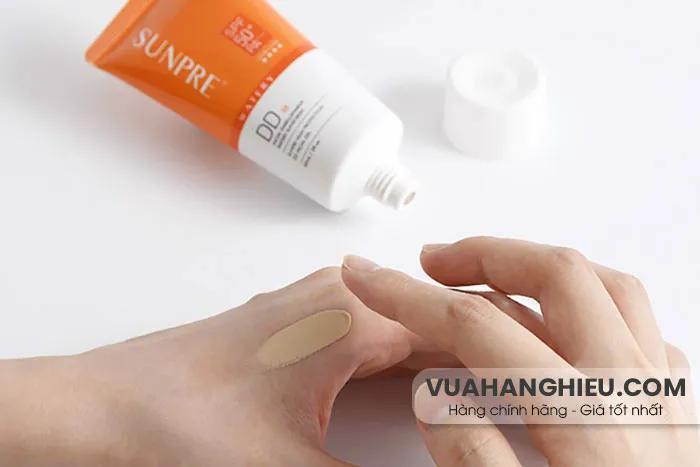 Top 10 kem chống nắng trang điểm cho da dầu được nhiều khách hàng yêu thích