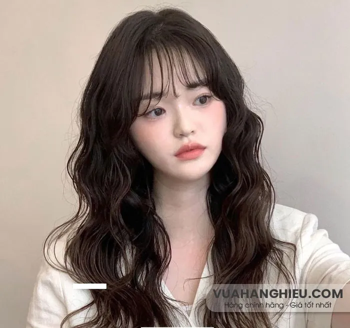 Top 21+ kiểu tóc hợp với nữ mặt tròn to che khuyết điểm hoàn hảo