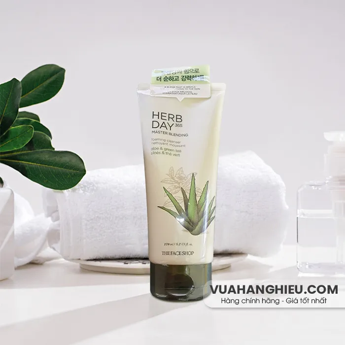 Top 9 loại sữa rửa mặt nha đam được yêu rất thích hiện nay