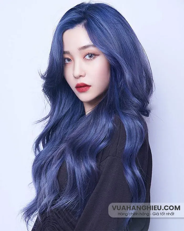 Top 23 màu tóc xanh đen trendy vô cùng đẹp 2025 đáng để thử