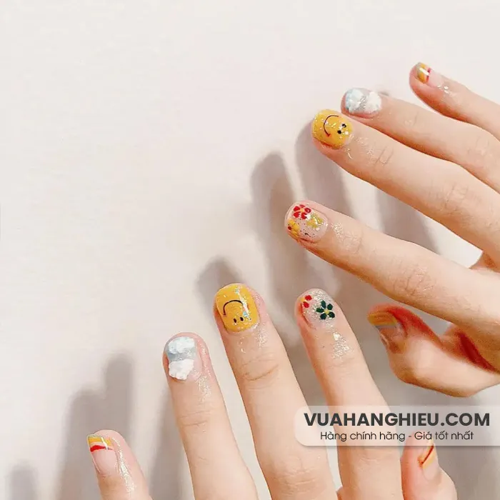 Top 10 mẫu nail chụp kỷ yếu nhẹ nhàng, siêu xinh cho phái nữ  - 9
