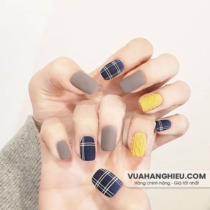 Top 10 mẫu nail chụp kỷ yếu nhẹ nhàng, siêu xinh cho phái nữ  - 18