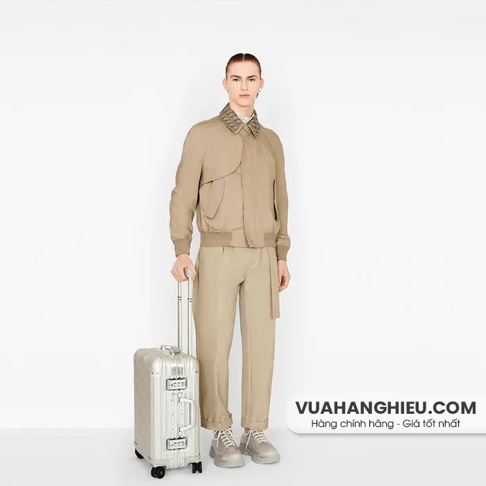 Top 12 mẫu vali du lịch cao cấp bán chạy mọi thời đại  - 9