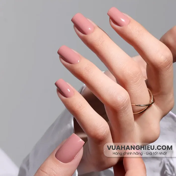 Top 15+ màu nail cho da ngăm đen sang chảnh, siêu tôn da