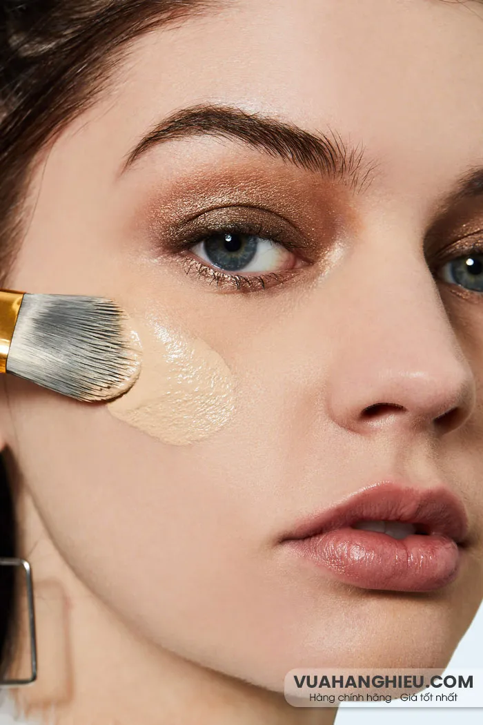 10 bước trang điểm mùa hè cho lớp makeup đẹp lâu trôi