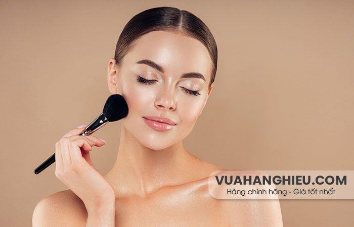 10 bước trang điểm mùa hè cho lớp makeup đẹp lâu trôi