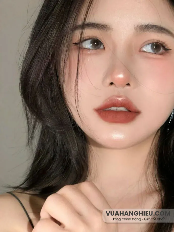 10 bước trang điểm mùa hè cho lớp makeup đẹp lâu trôi