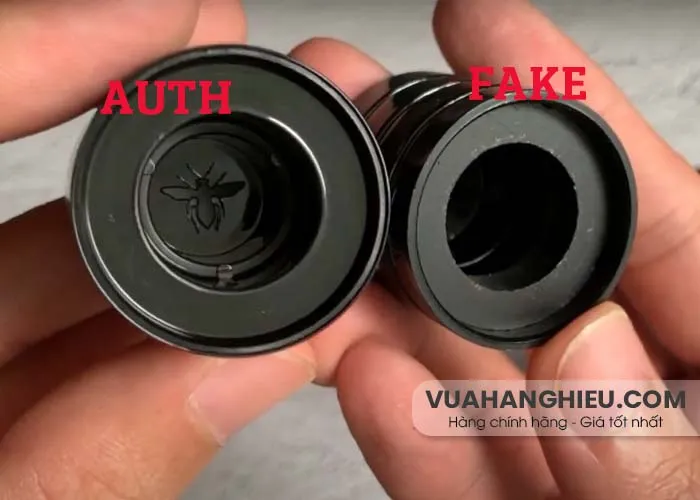 Cách nhận biết nước hoa Dior dựa vào nắp đậy (Nguồn: Internet)