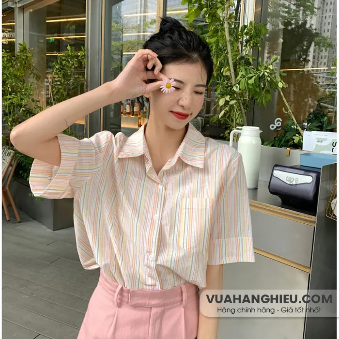 10 cách mặc đẹp với áo sơ mi kẻ sọc nữ đang 