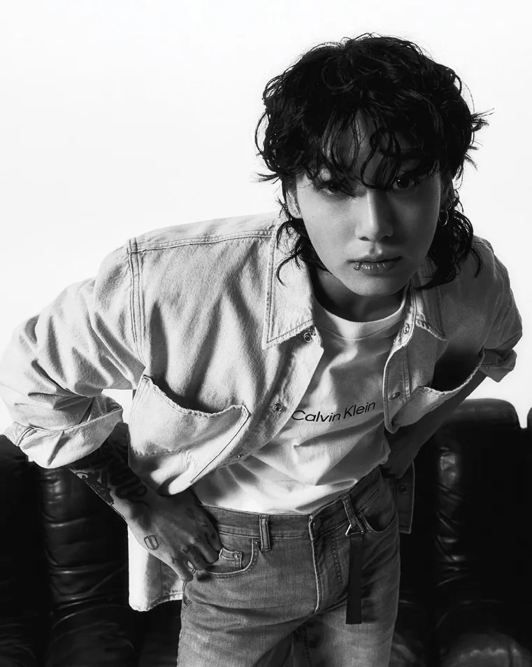 BTS Jungkook gây bão khi trở thành đại sứ thương hiệu Calvin Klein