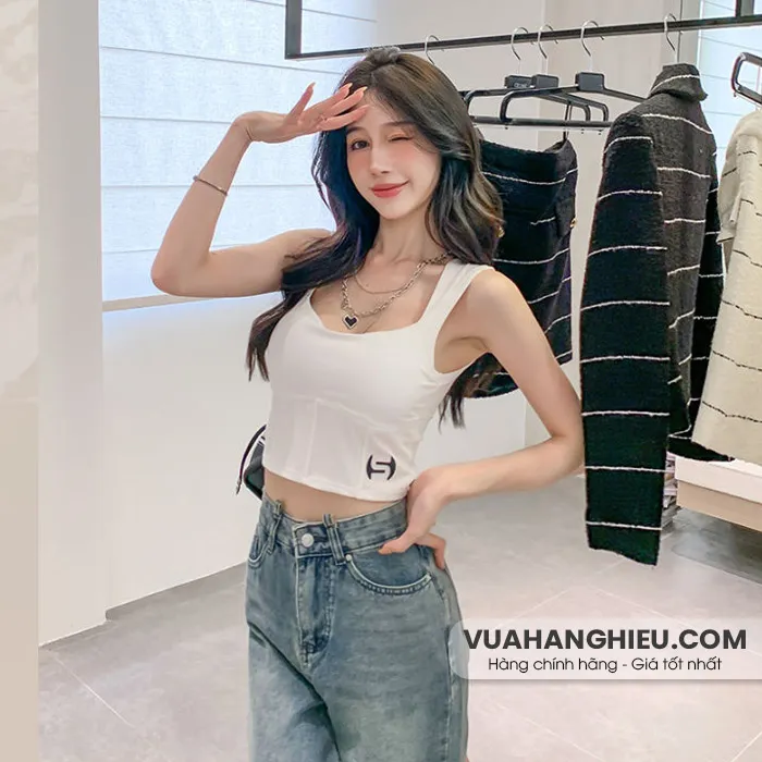 Top 10 kiểu áo ba lỗ nữ hàng hiệu ôm dáng nuột nà được ưa chuộng 2025