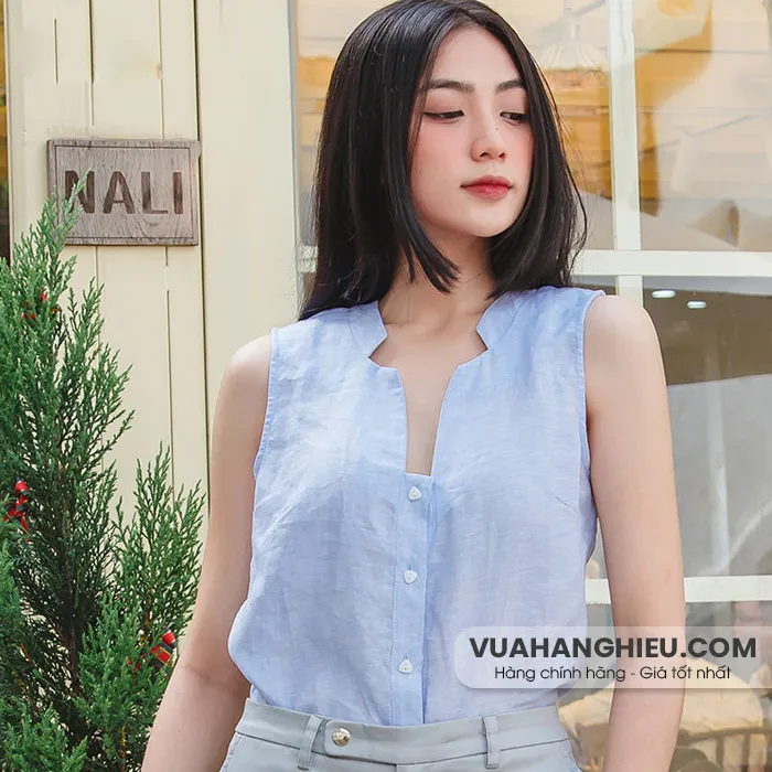 Top 10 kiểu áo ba lỗ nữ hàng hiệu ôm dáng nuột nà được ưa chuộng 2025
