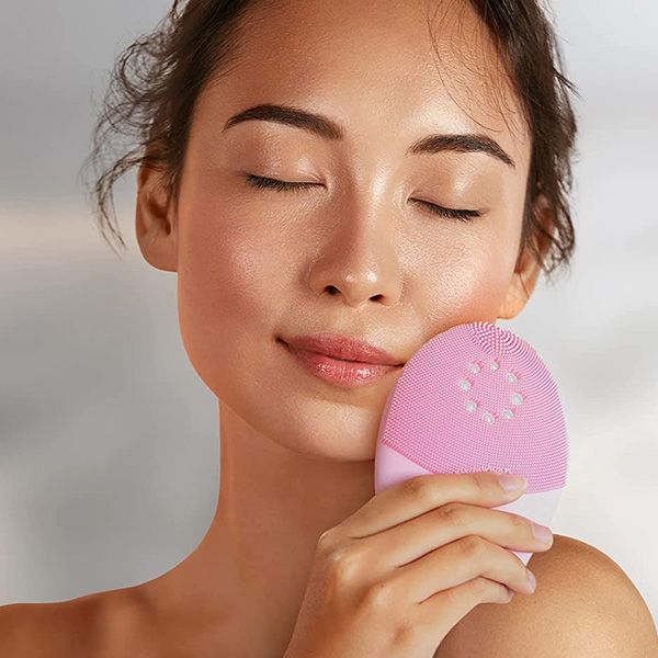 Máy Rửa Mặt Cho Da Thường Foreo Luna 4 Plus Normal Skin Màu Hồng - Máy rửa mặt - Vua Hàng Hiệu