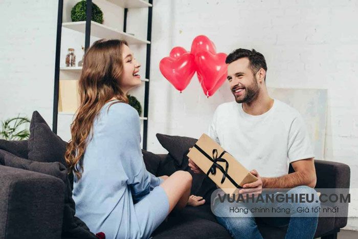 Top 25 quà tặng kỷ niệm 1 năm yêu nhau ý nghĩa cho người thương