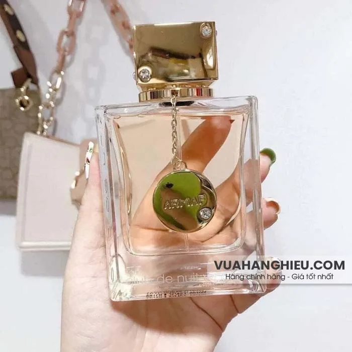 Top 17 nước hoa nữ thơm lâu giá rẻ tỏa hương cực xa - 3