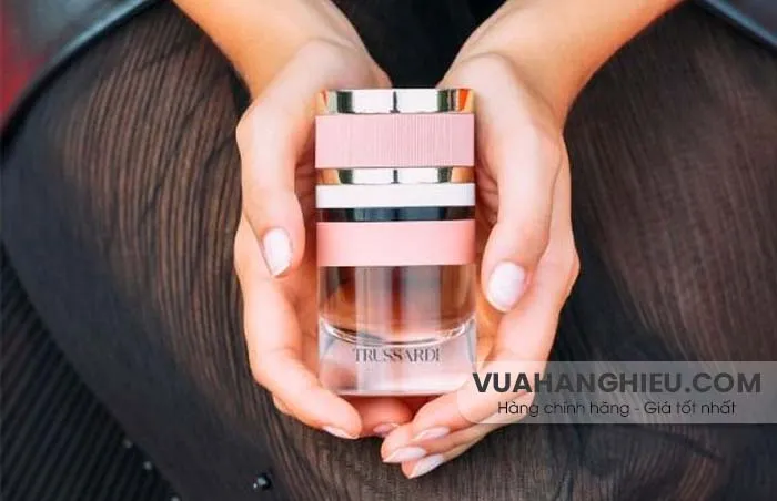 Top 17 nước hoa nữ thơm lâu giá rẻ tỏa hương cực xa - 15