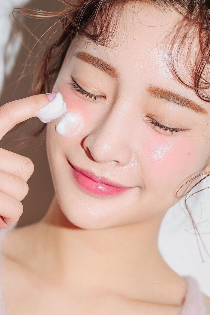 9 cách giữ kẻ mắt lâu trôi, không lem, bền đẹp cả ngày