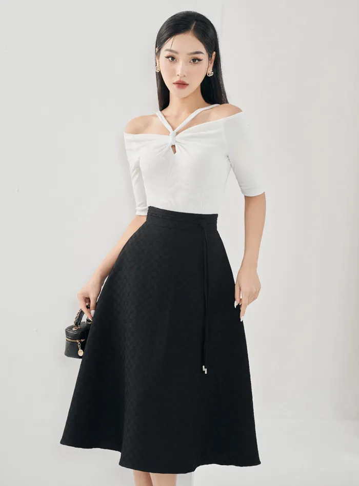 10 cách phối đồ cho dáng người quả lê đẹp, tôn dáng