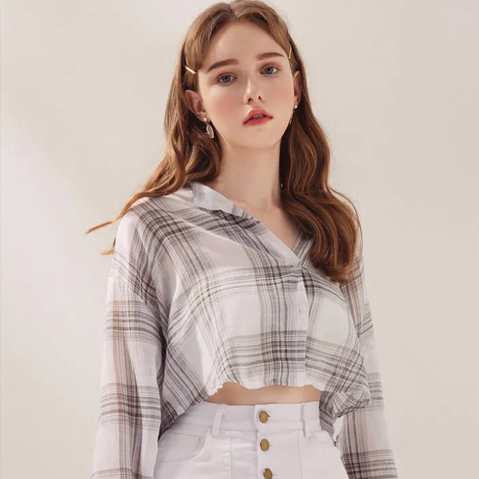 13 cách phối đồ với áo croptop cá tính, năng động cho mùa hè