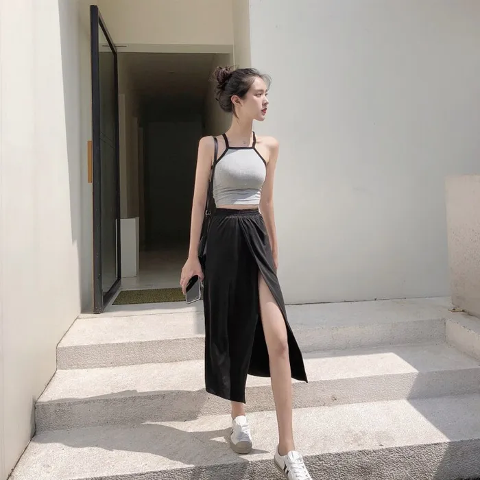 13 cách phối đồ với áo croptop cá tính, năng động cho mùa hè
