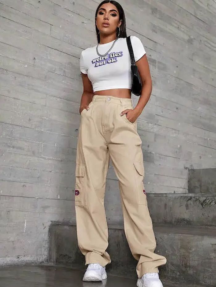 17 cách phối đồ với quần cargo pants túi hộp cho nam và nữ