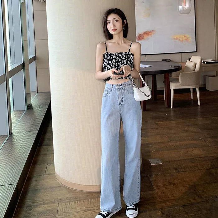 10 cách phối đồ với quần jean ống đứng trẻ trung, hiện đại