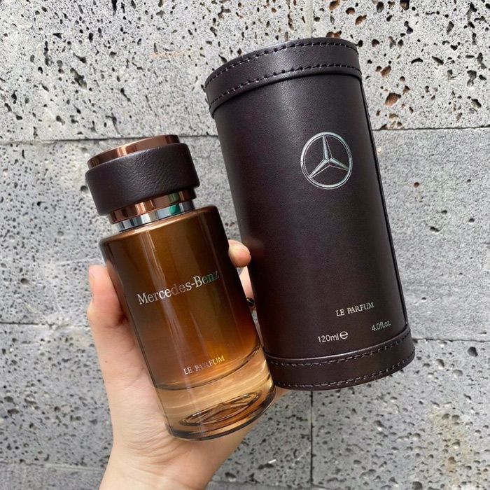 Top 5 chai nước hoa hương gỗ Síp bán chạy hiện nay  - 2