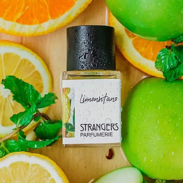 Top 9 chai nước hoa Strangers Parfumerie bán chạy   - 8