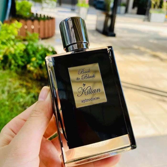 Top 9 nước hoa unisex mùi gỗ thơm cuốn hút