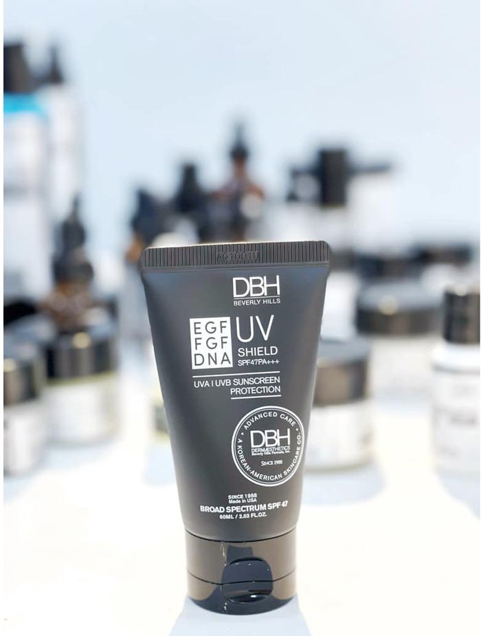 Review kem chống nắng DBH bản mới: Thành phần, chất lượng và công dụng - 8