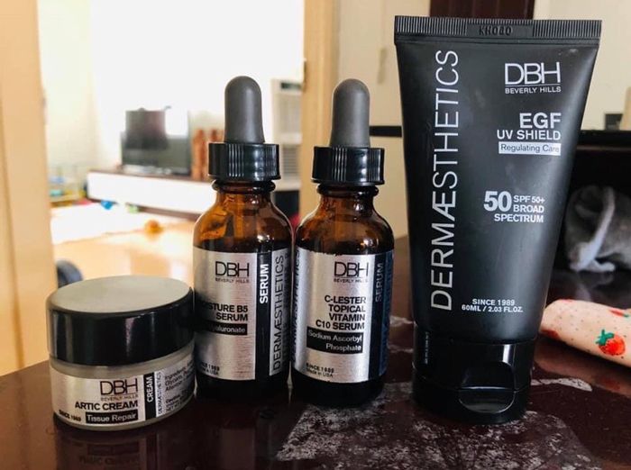 Review kem chống nắng DBH bản mới: Thành phần, chất lượng và công dụng - 1