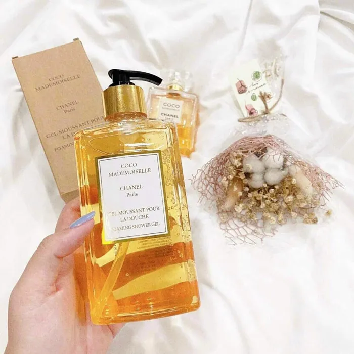Top 12 sữa tắm thơm lâu cao cấp bán chạy hiện nay