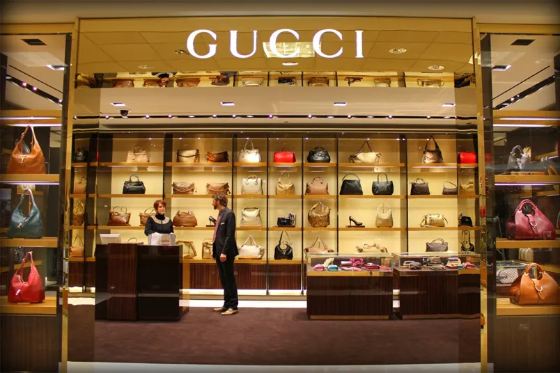 Top 10 dép Gucci nam chính hãng bán chạy hiện nay