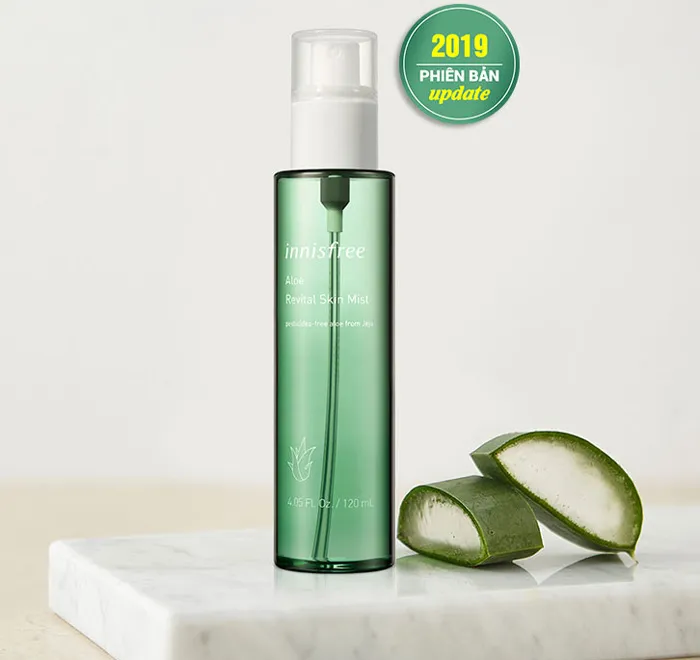 Top 10 xịt khoáng dưỡng ẩm cho bà bầu rất thân thiện với làn da - 17