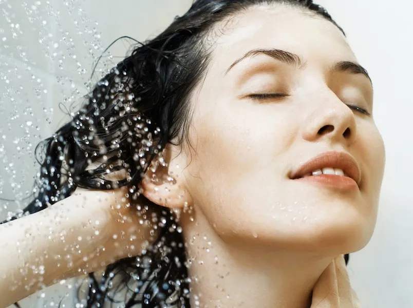 11 cách chăm sóc tóc nhanh dài, chắc khỏe hiệu quả tại nhà