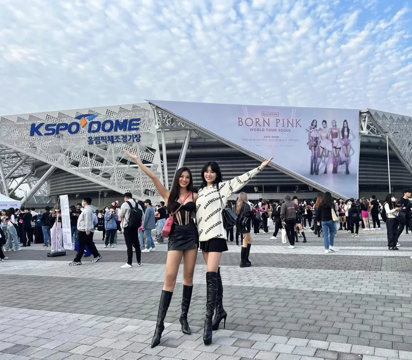 Mặc gì đi xem concert BlackPink? 19 cách phối đồ cực chất để 