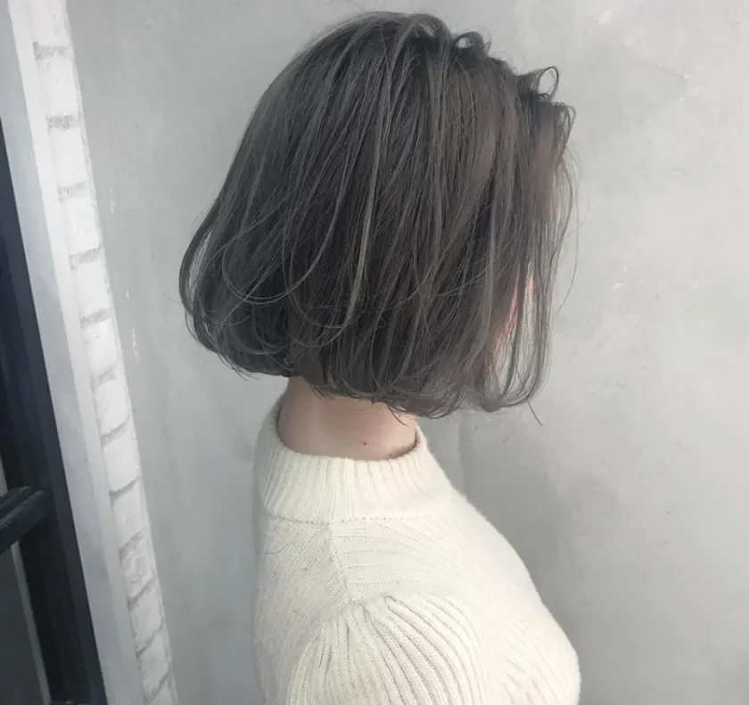 Top 15 màu tóc trầm đẹp giúp sáng da và trẻ trung hơn