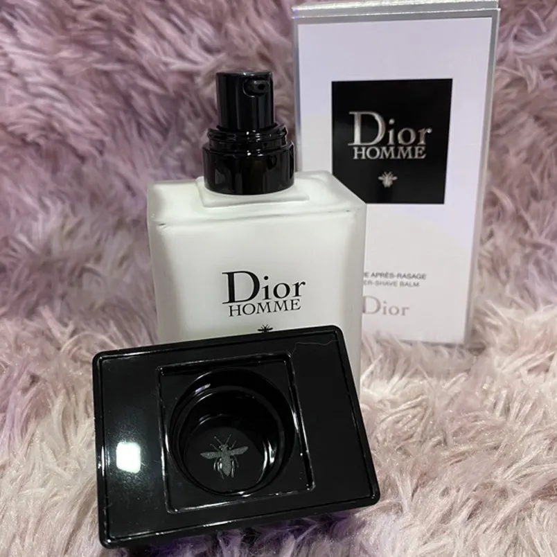 Review 5 dòng kem dưỡng da sau cạo râu được nhiều khách hàng yêu thích cho nam giới