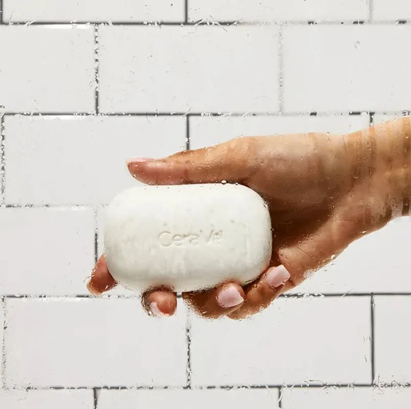 Top 6 sữa rửa mặt Cerave cho da dầu mụn tốt 2025